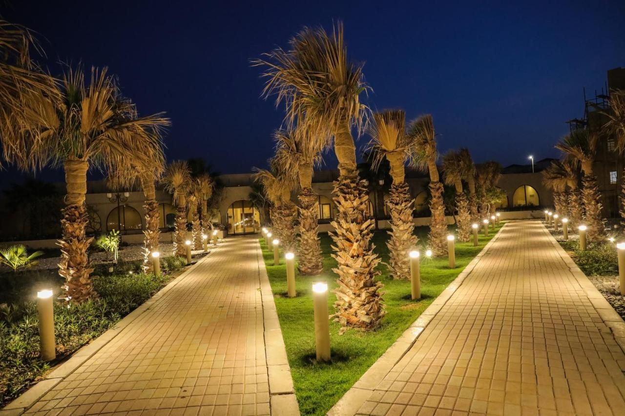Dhafra Beach Hotel - Pet Friendly Jebel Dhanna Exterior foto