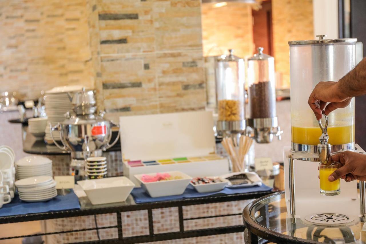 Dhafra Beach Hotel - Pet Friendly Jebel Dhanna Exterior foto