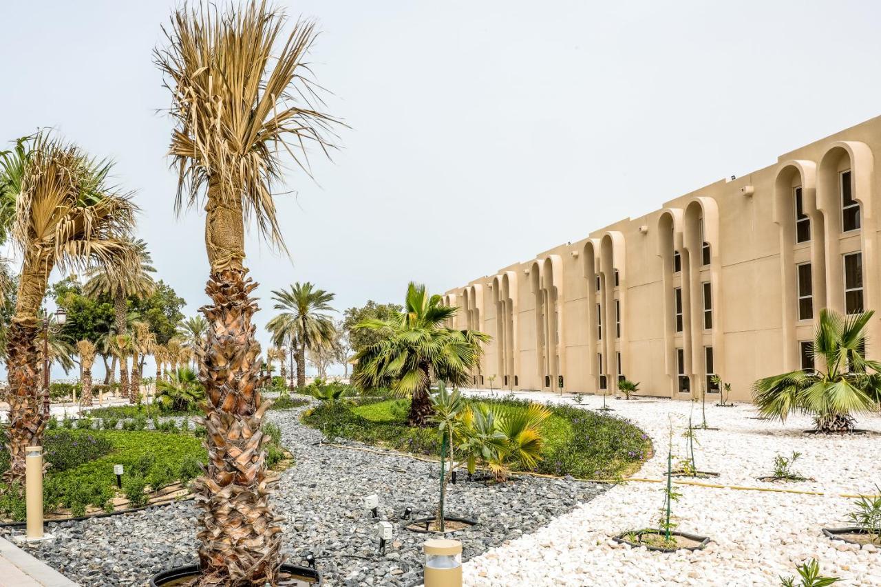 Dhafra Beach Hotel - Pet Friendly Jebel Dhanna Exterior foto